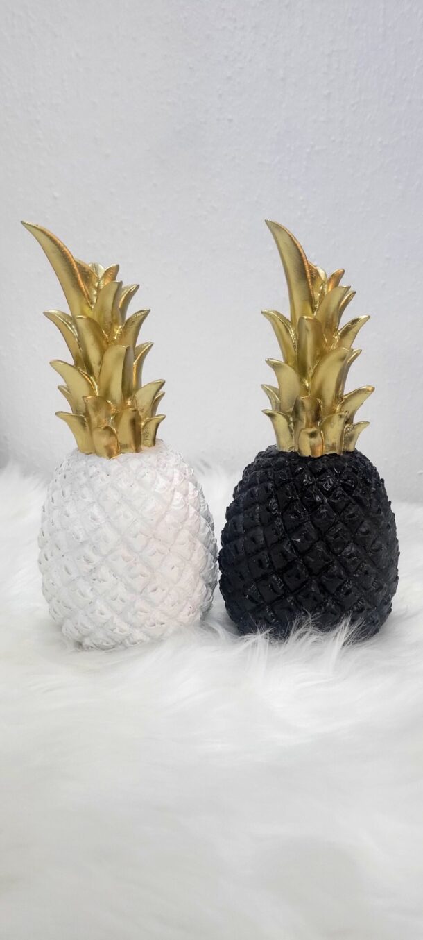 Pineapple figurine (Big)