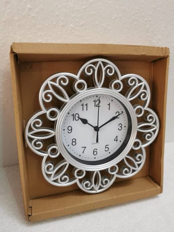 Mini silver wired decorative wall clock - Image 2